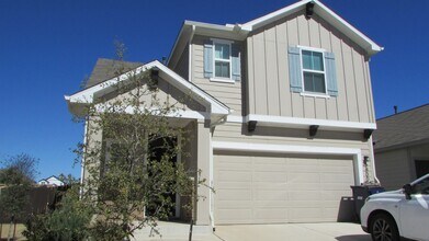 Building Photo - 5800 Ravenna Ln