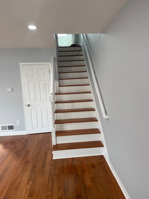 Primary Photo - 2152 Vailthorn Rd