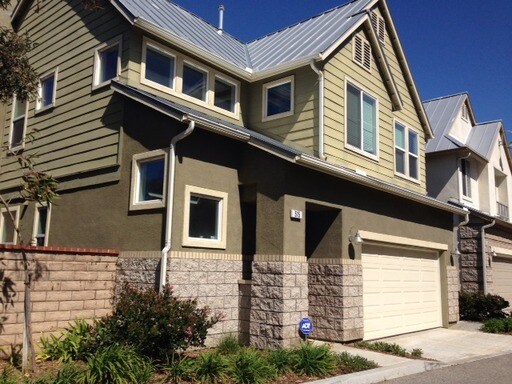 Primary Photo - 515 Shell Harbor Ln