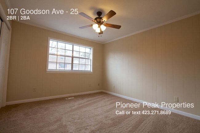 Foto del edificio - 107 Goodson Ave