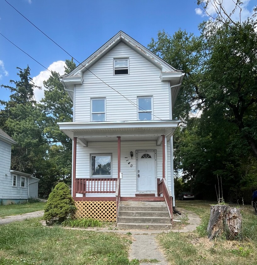 Primary Photo - 1140 Homeside Ave