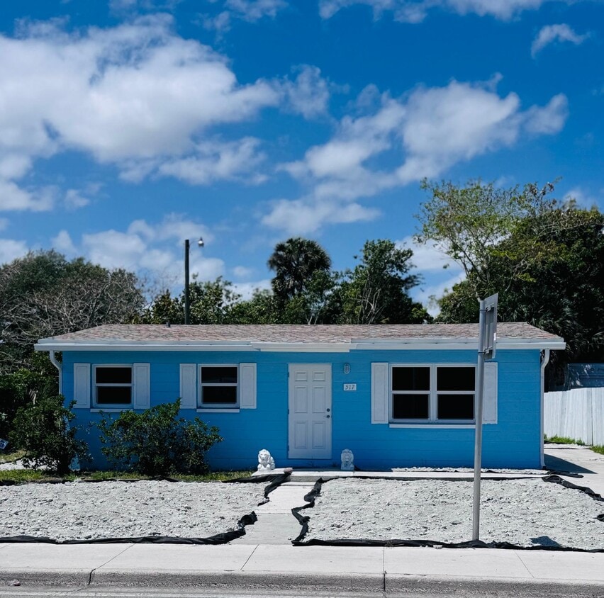 Foto principal - 517 N 25th St