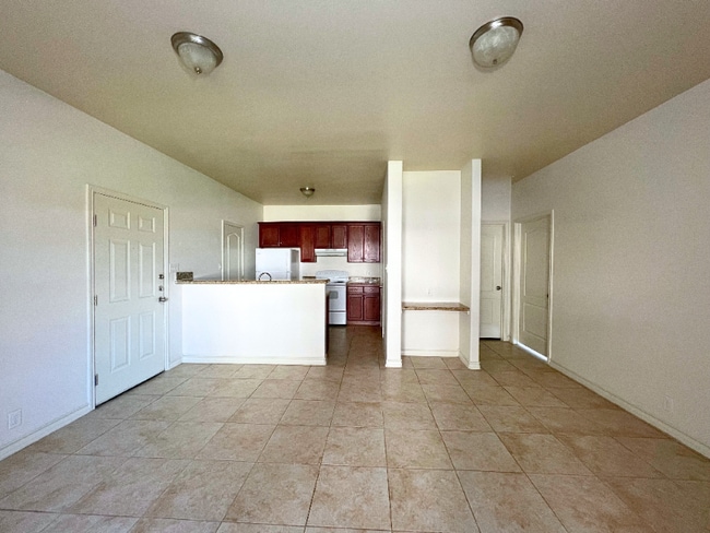 Building Photo - 1601 Jacaman Rd