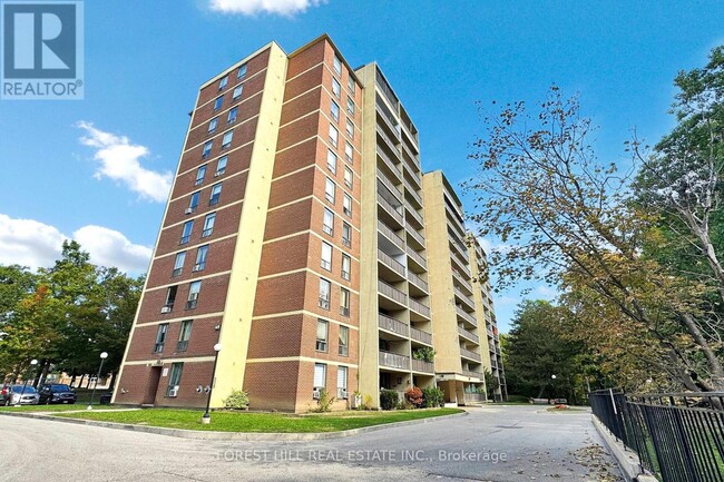 Building Photo - 15-315 London Green Ct