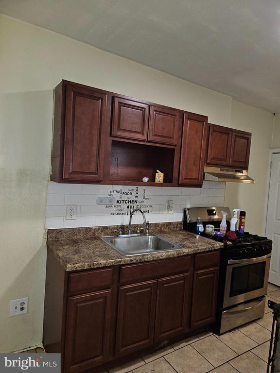 Foto del edificio - 3050 N Sydenham St