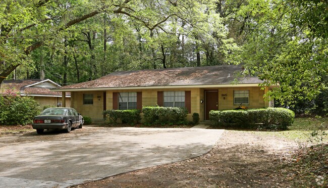 Building Photo - 1845 S Gadsden St