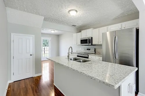 Building Photo - 4897 Nina Marie Ave