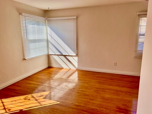 Building Photo - 4141 34th St