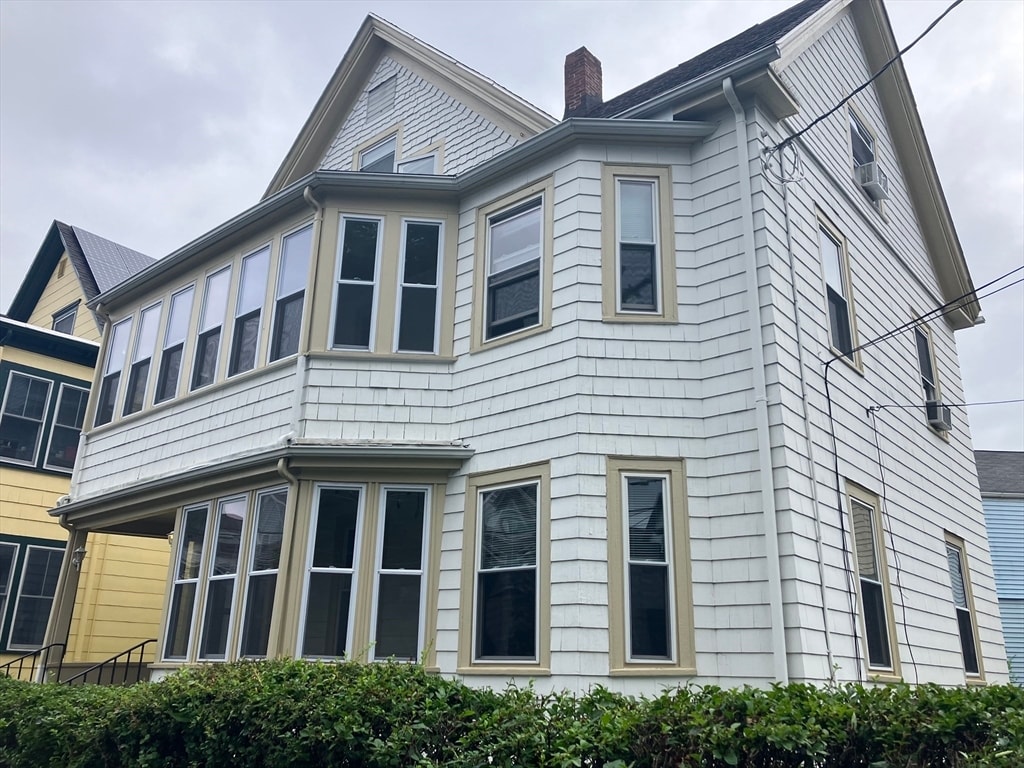Primary Photo - 25 Haskell St