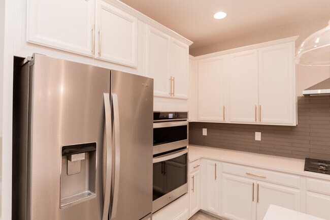 Building Photo - 10220 E Encinas Trail