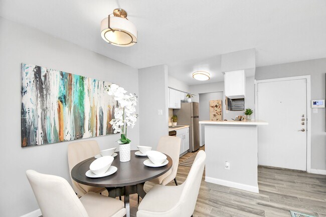 Foto del edificio - 2701 W Bellfort Ave