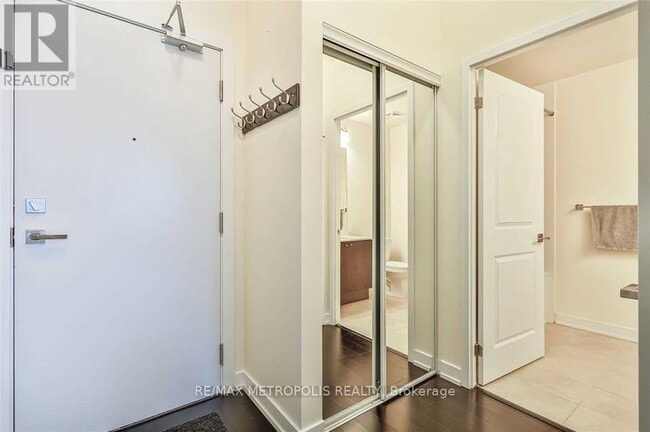 Building Photo - 4011 Brickstone Mews