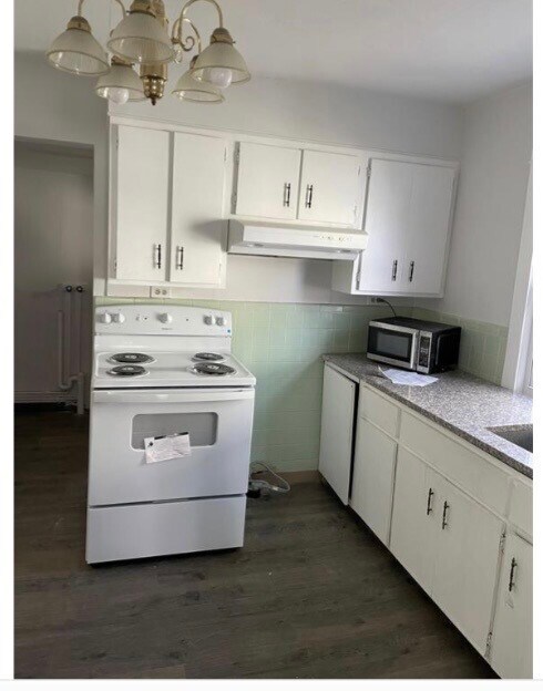 Foto del edificio - 8 Harrison Ave