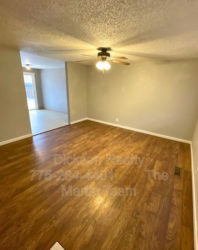 Building Photo - 405 Kess Way