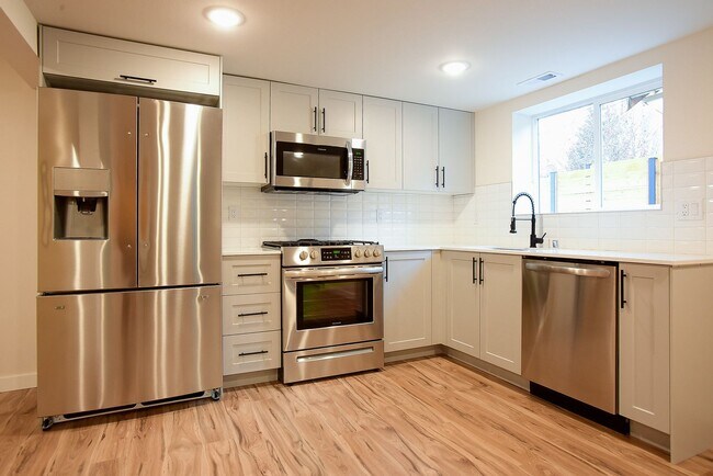 Foto del edificio - Beautiful 4 bedroom home in Ballard