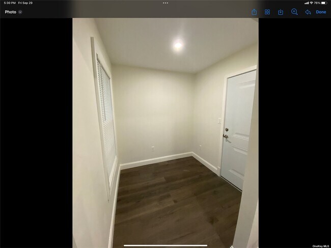 Foto del edificio - 33 Carlton Ave