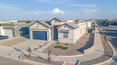 Building Photo - 13820 Paseo de Loma Ct
