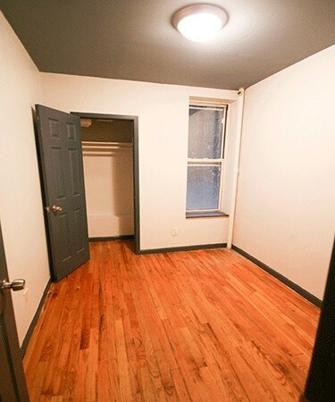 Building Photo - 509 W 110th St