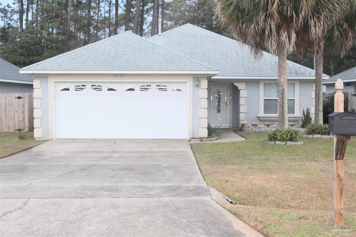 Foto principal - 2533 Gulf Breeze Ave