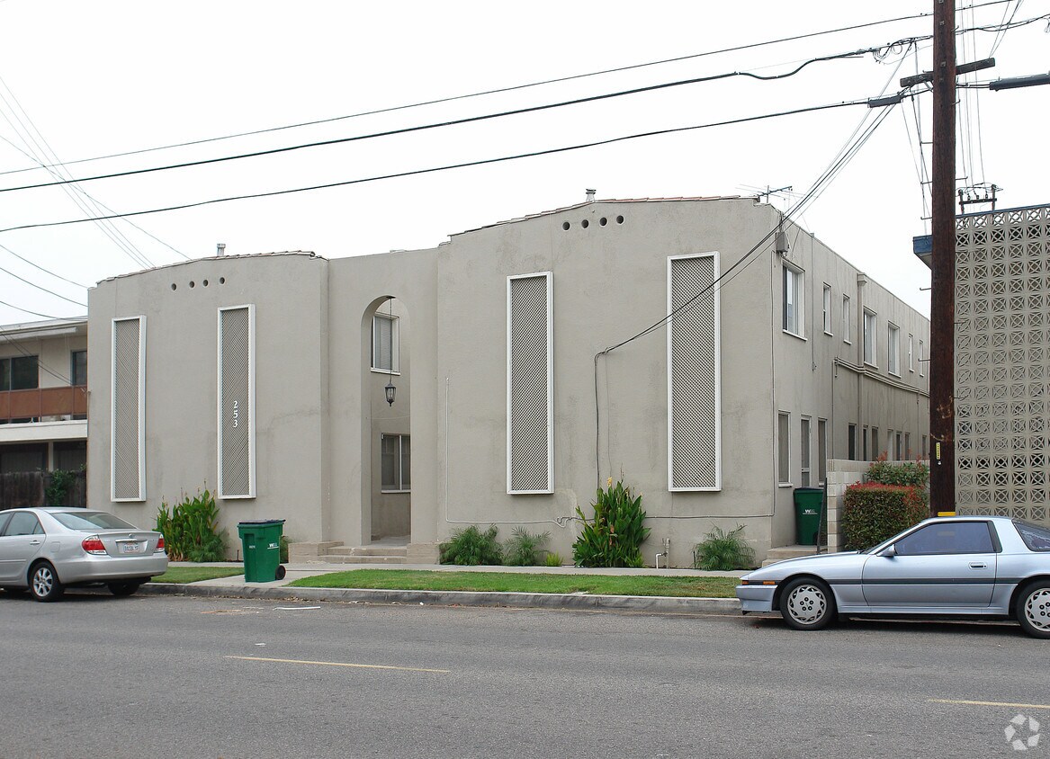 Foto del edificio - 253 S Lemon St