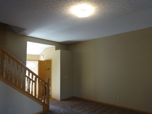 Building Photo - 5850 Rothrock Court