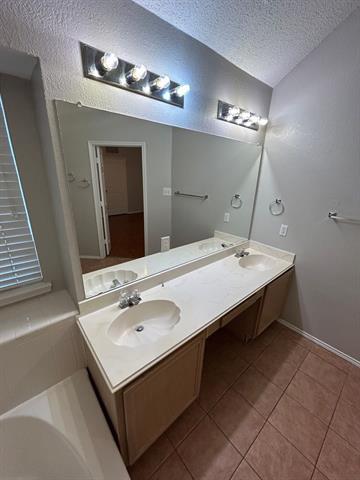 Foto del edificio - 4025 Eisenhower St