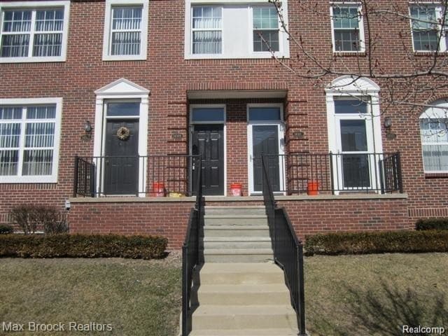 Foto principal - 14309 Vauxhall Dr