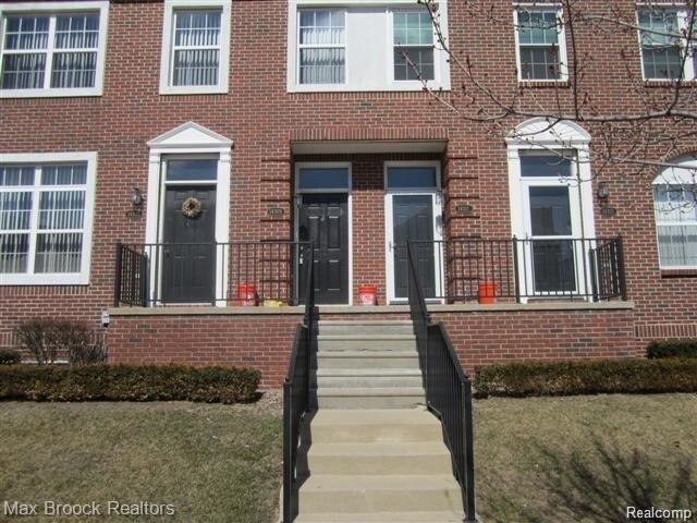 Primary Photo - 14309 Vauxhall Dr