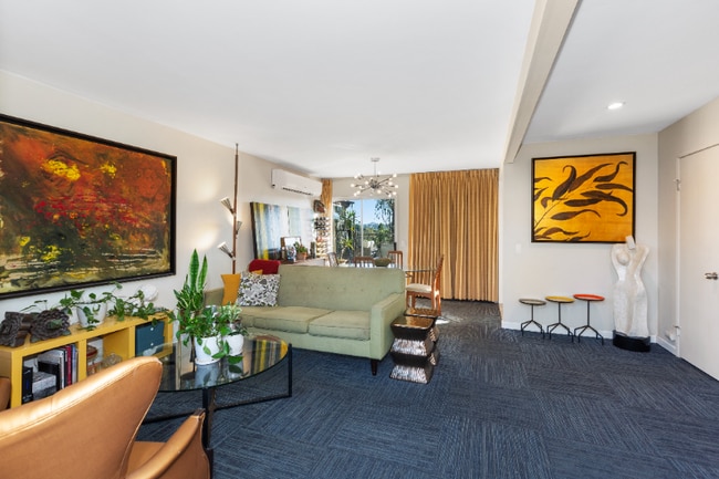 Foto del edificio - 2929 47th St