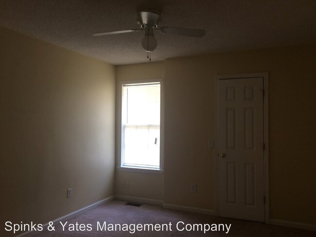Foto del edificio - 3301 Roanoke Rd
