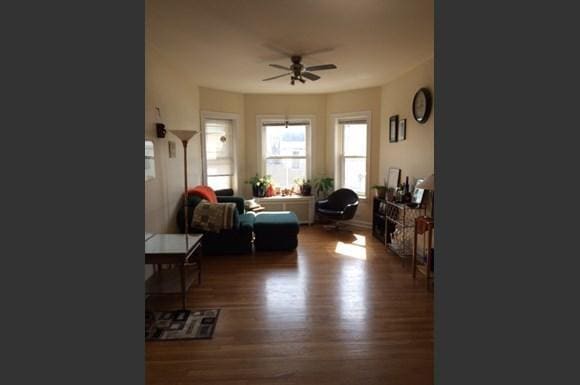 Building Photo - 2 bedroom in Chicago IL 60640