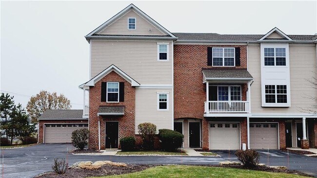 Building Photo - 7220 Pioneer Dr