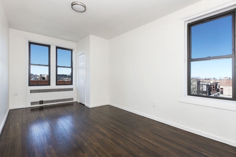 Foto principal - 283 Albany Ave