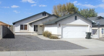 Building Photo - 3481 Cypress St