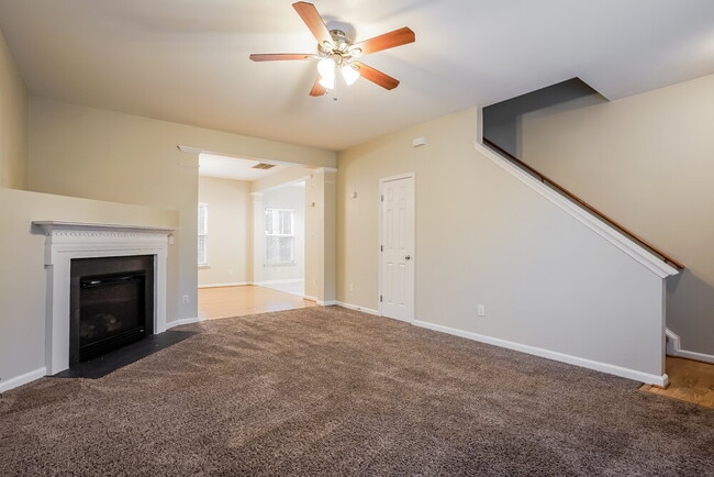 Building Photo - 3629 Pinkham Way