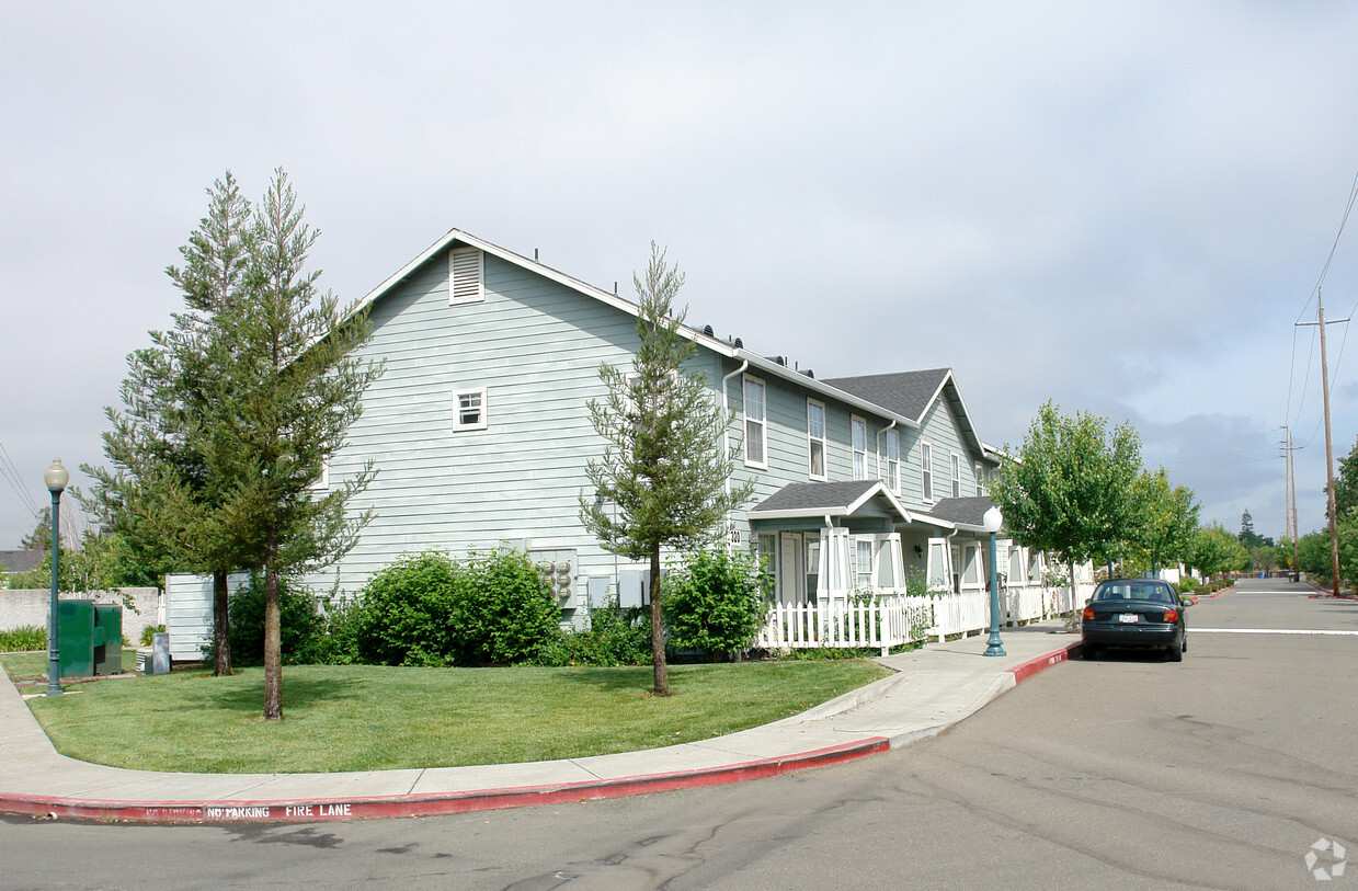 Foto del edificio - Windsor Park Apartments