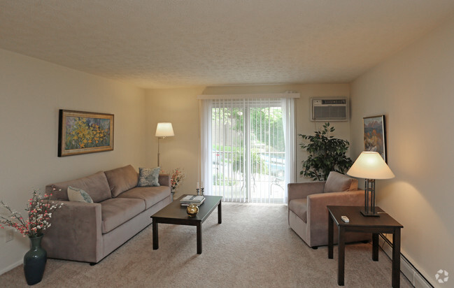 1BR, 1BA - 675 SF - Bellevue House Apartments