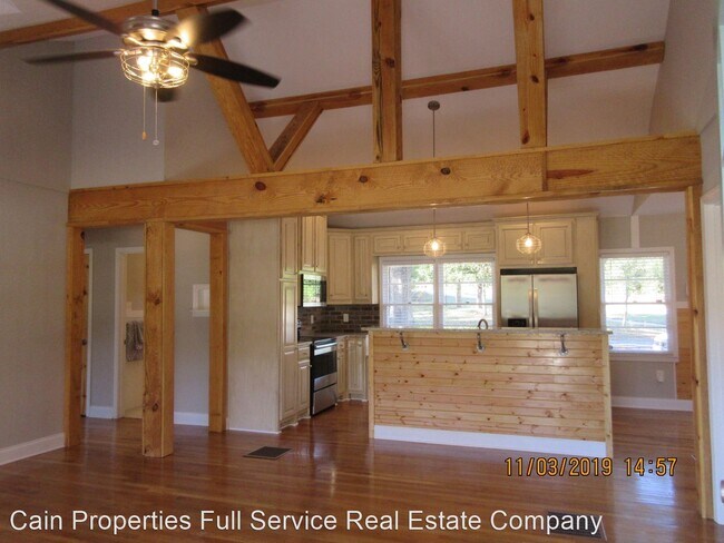 Foto del edificio - 3 br, 2 bath House - 694 Buford Highway