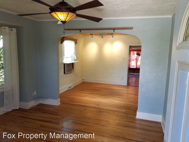 Foto del edificio - 2 br, 1 bath House - 283 N. 9th Ave