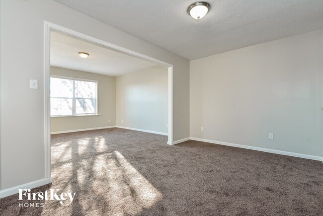 Foto del edificio - 2603 Dawnlake Dr