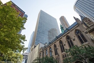 Building Photo - 111 E Chestnut St