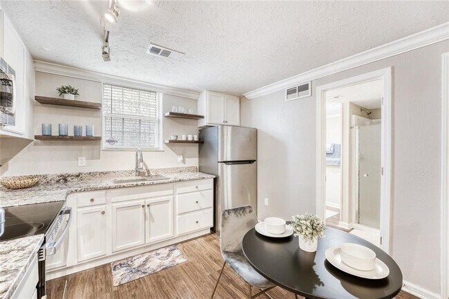 Foto del edificio - 136 River Walk