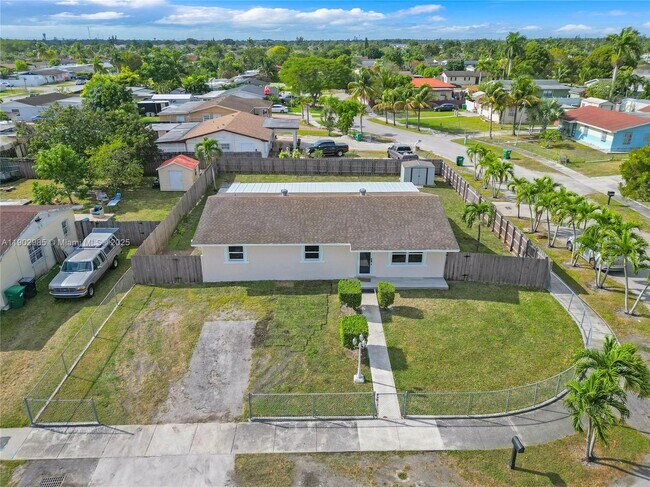 Foto del edificio - 30104 SW 152nd Ct