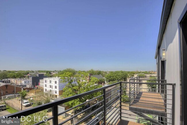 Foto del edificio - 1827 Benning Rd NE