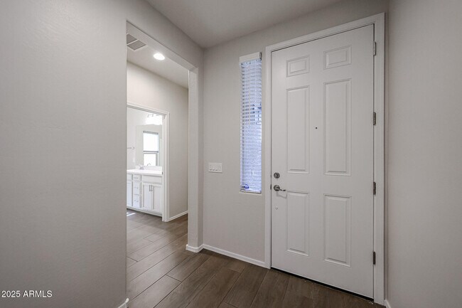 Foto del edificio - 26329 N 166th Ave