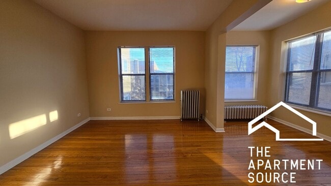 Foto del edificio - 7724 N Marshfield Ave