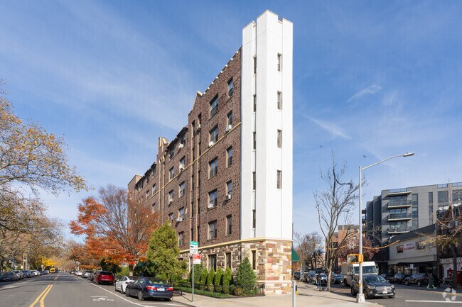 Building Photo - 9732 3rd Ave