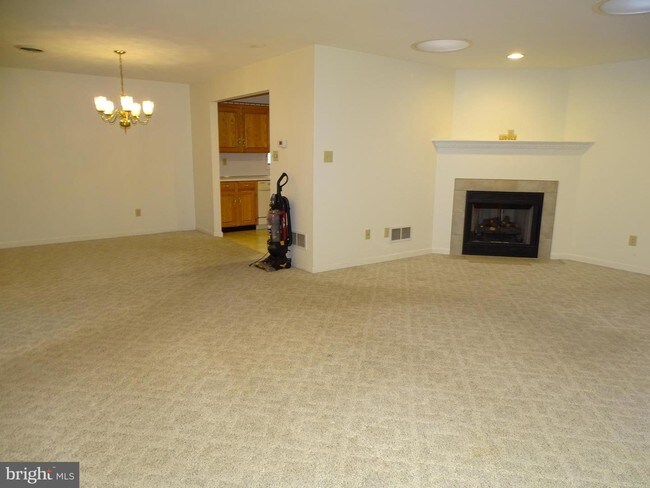 Foto del edificio - 337 Phoenix Dr