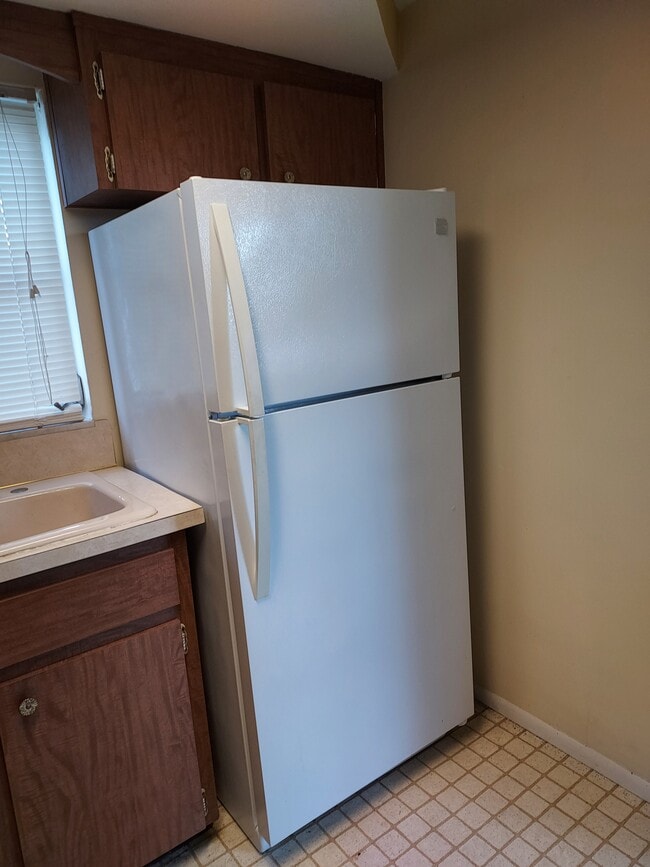 Building Photo - 1240 Chelsea Ln