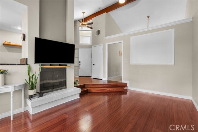 Building Photo - 240 Pineview